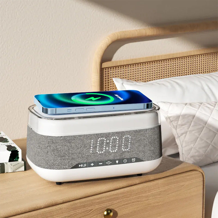 Intelligent Multifunktionell klockradio med laddstation